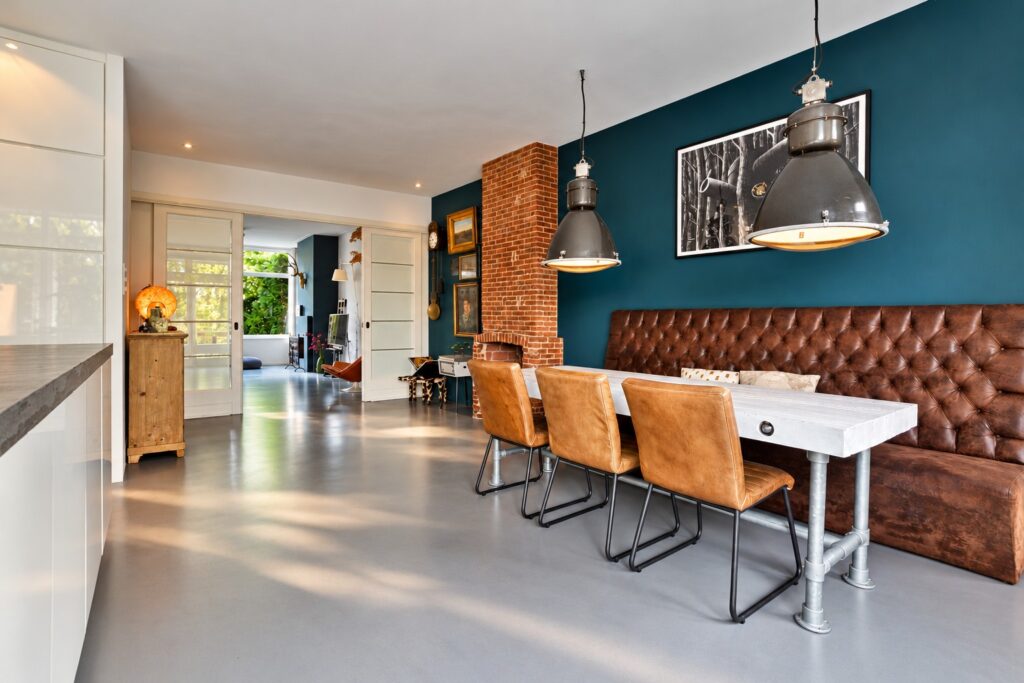 Tussenwoning te koop: Rijn en Schiekade 47, Leiden