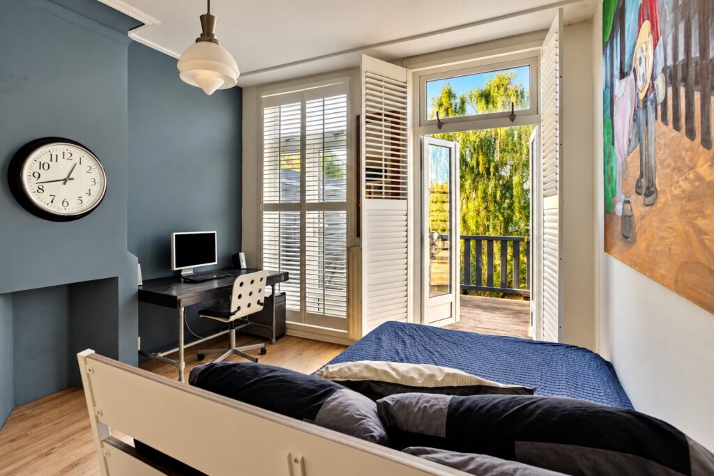 Tussenwoning te koop: Rijn en Schiekade 47, Leiden