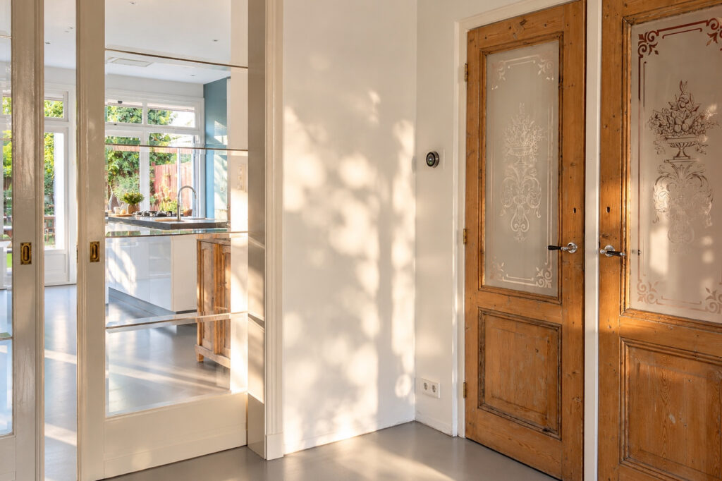Tussenwoning te koop: Rijn en Schiekade 47, Leiden