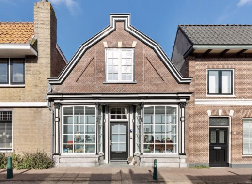 Picture: Dorpsstraat 80